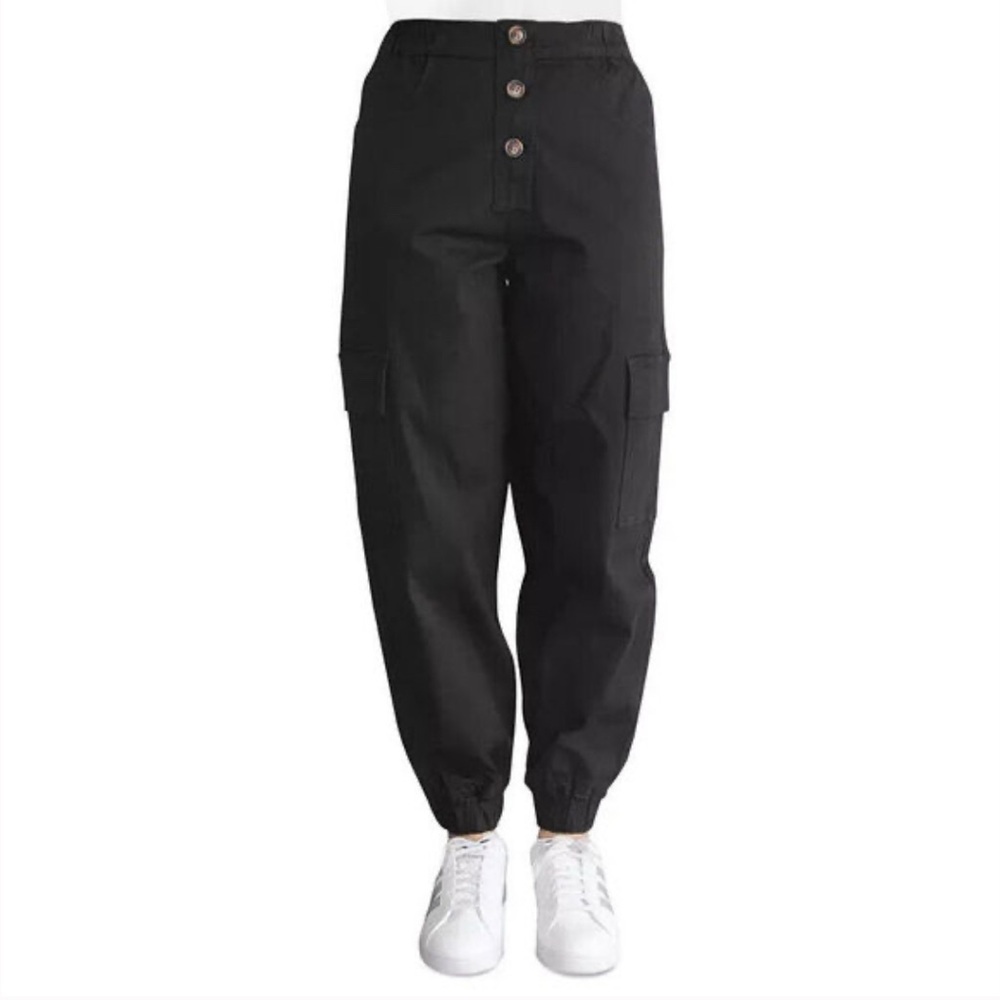 Almost Famous Crave Exposed Button Black Cargo Pants